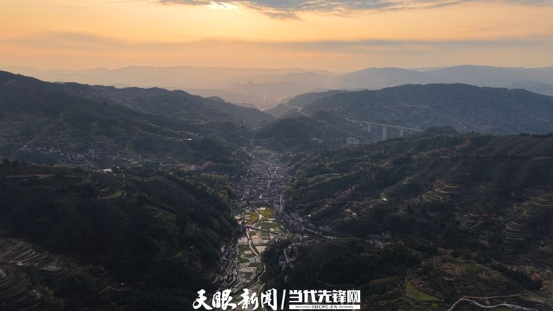 鼓楼下的民主：肇兴侗寨的乡村治理密码
