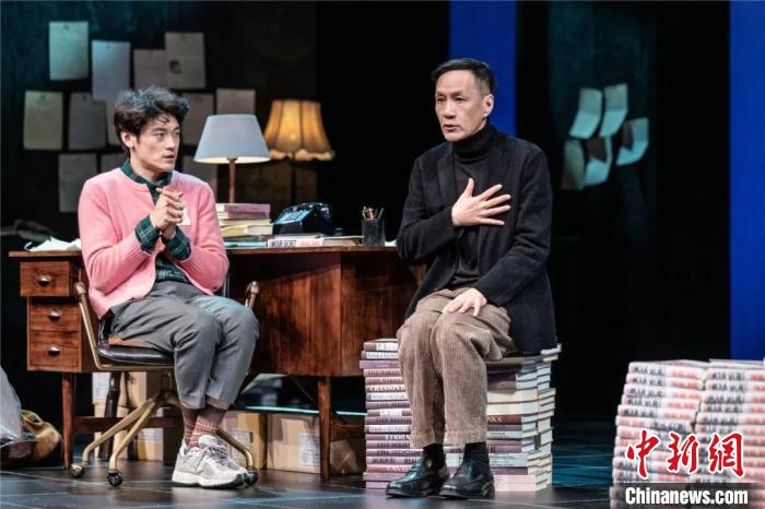 话剧《迷幻》曹禺剧场二轮上演