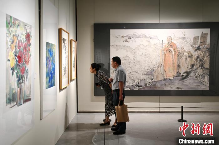 中日美术名家交流大展在福州开幕